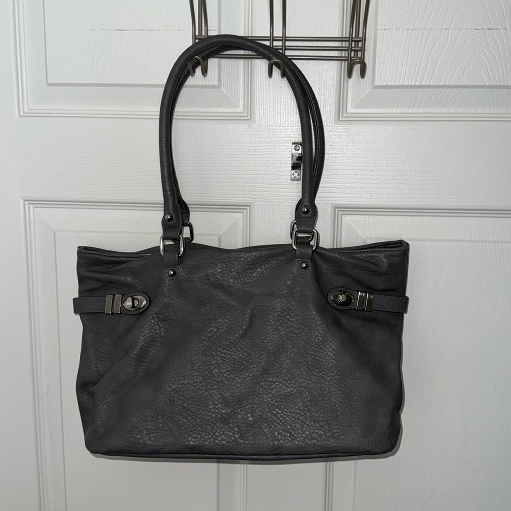 Charcoal Purse with Zipper Close